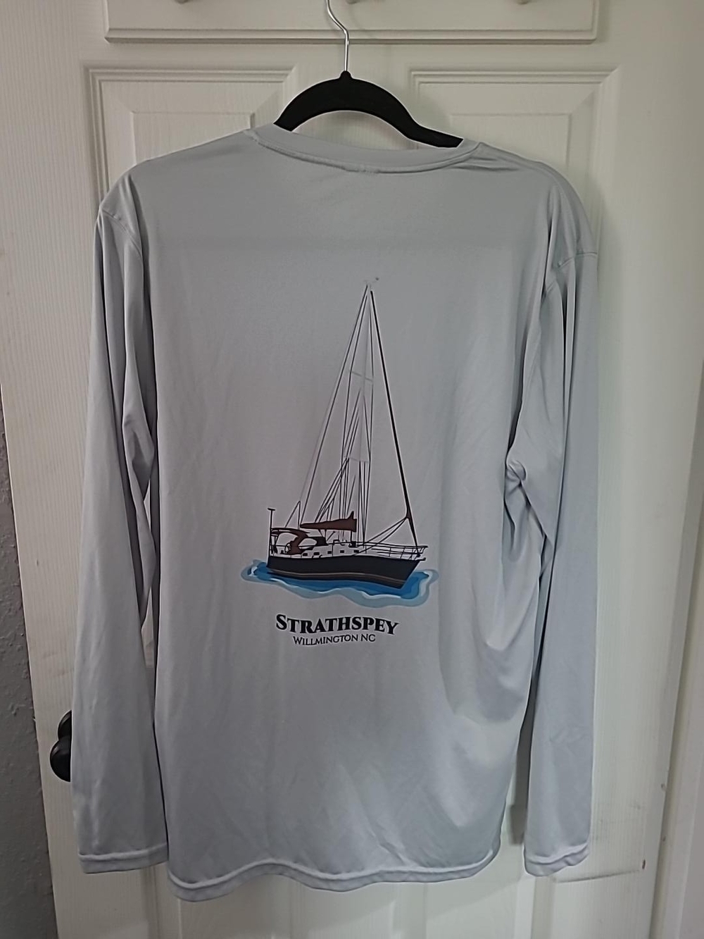 Light Gray Long-Sleeve Sailing Tee